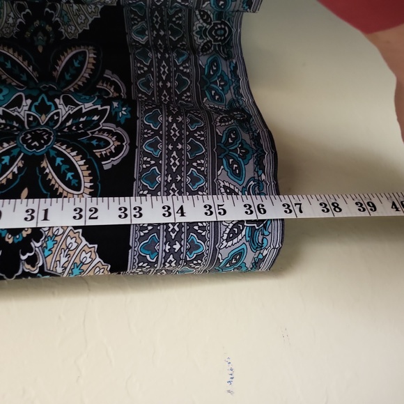 Phopsdy Dress - Picture 4 of 4